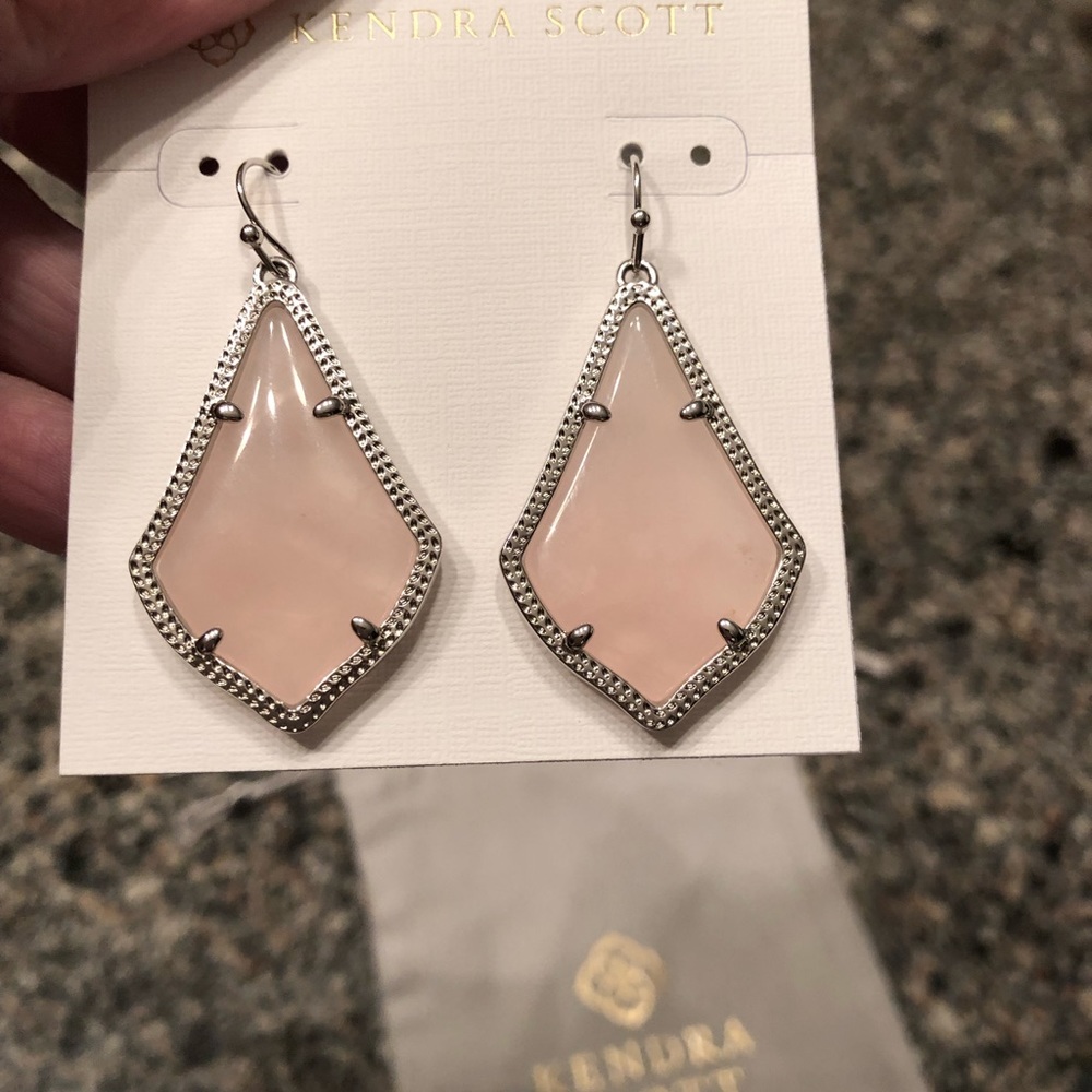 NWOT Kendra Scott Alex earrings in Pink